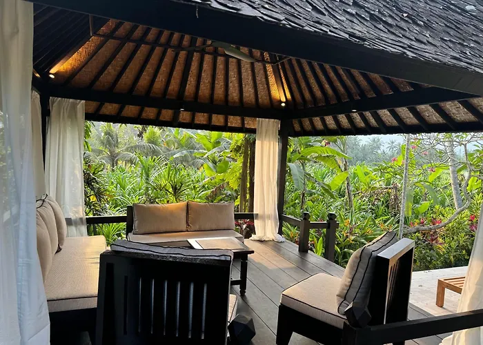 Pantulan Bali Villa *